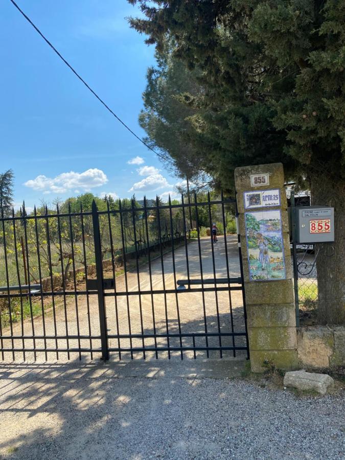 Studio Havre De Paix Au Pont Du Gard Piscine Et Jacuzzi Chez Valerie Payre Vers-Pont-du-Gard Buitenkant foto